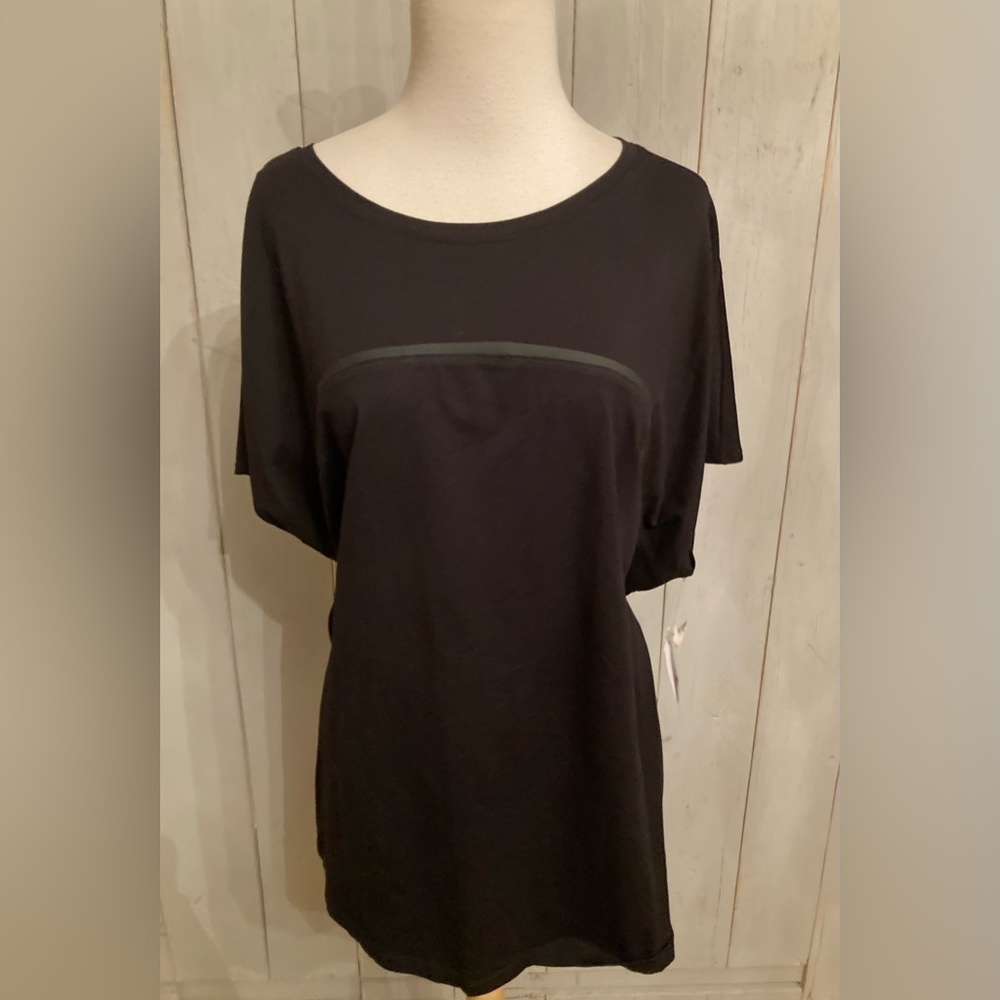 Sports Illustrated Cap Sleeve T-Shirt, Women's Size 2X Black NEW MSRP $45